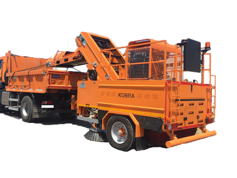 KOBRA TRUCK TOWED ROAD SWEEPER MACHINE