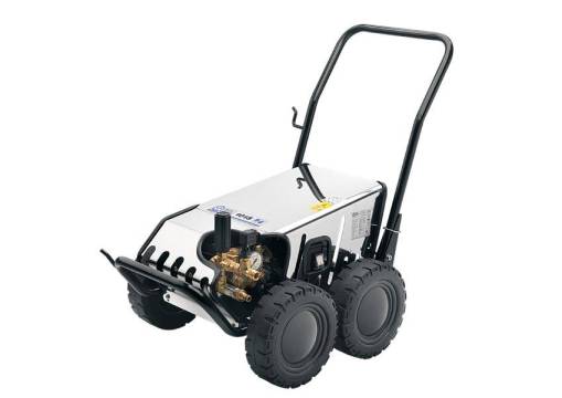 ANNOVI REVERBERI AR BLUE CLEAN 10 SERIES 1015- THREE PHASE HEAVYPRO COLD HIGH PRESSURE WASHER (ORIGIN:- ITALY