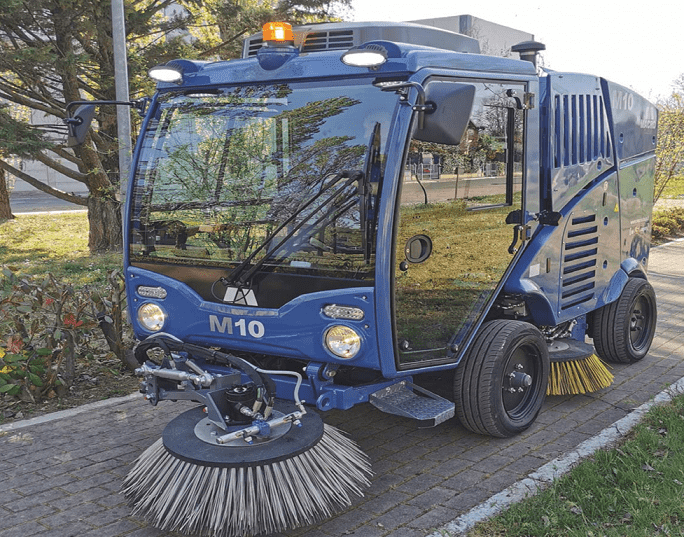 MACRO CLEAN M10 ROAD SWEEPER MACHINE